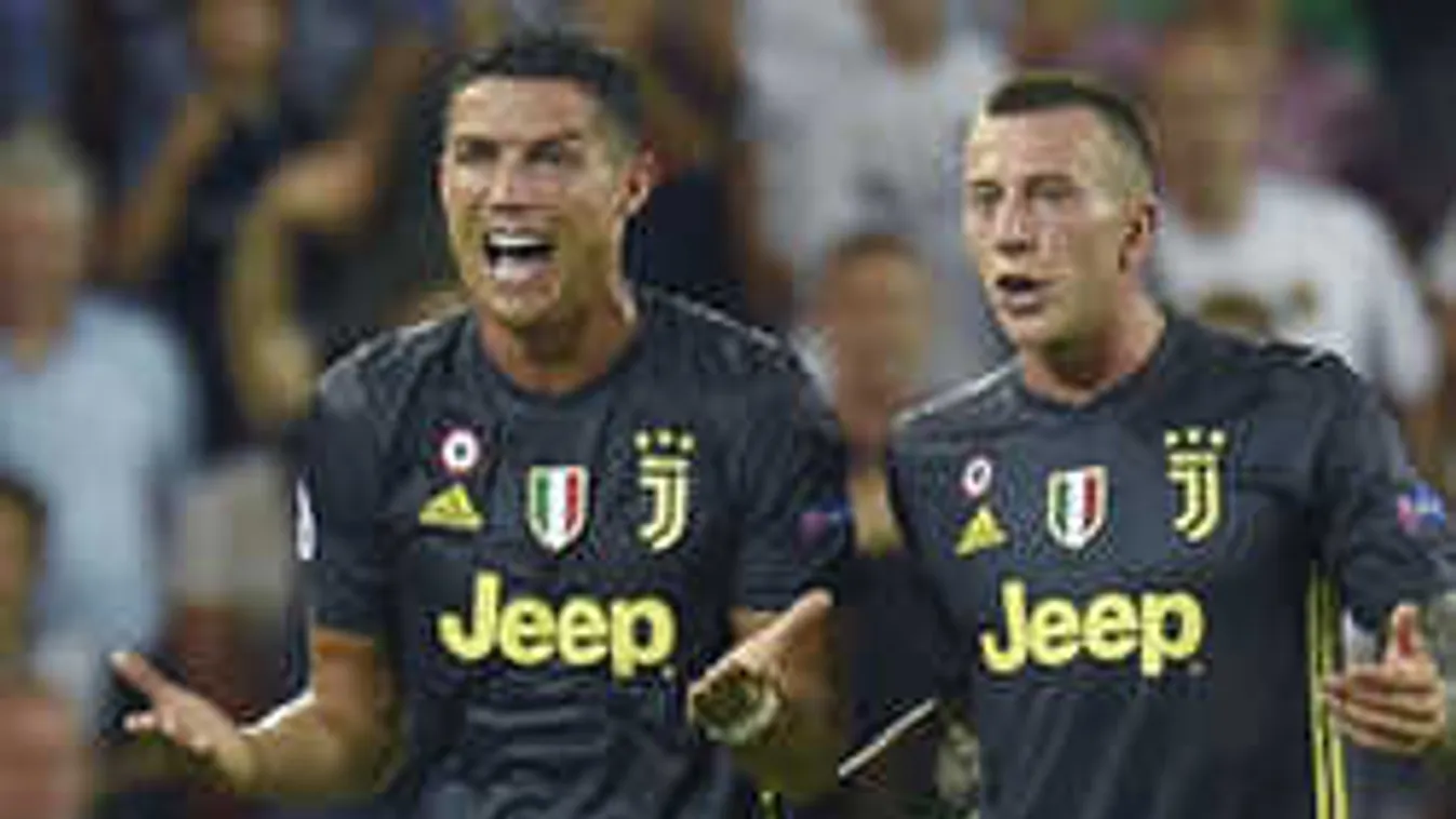 Ezt a videót nézi az egész világ, Ronaldo pedig csak zokog