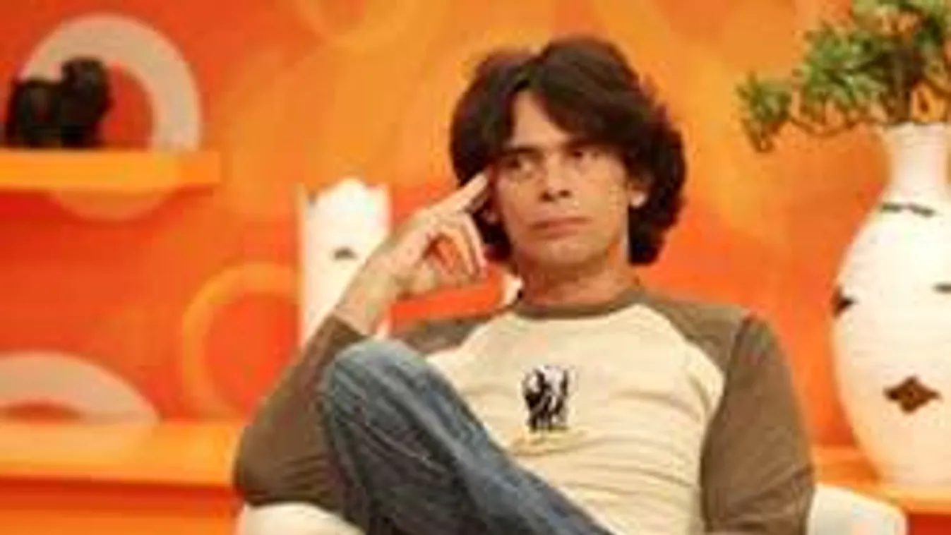 Kiosztotta fiatal kollégáját Takáts Tamás