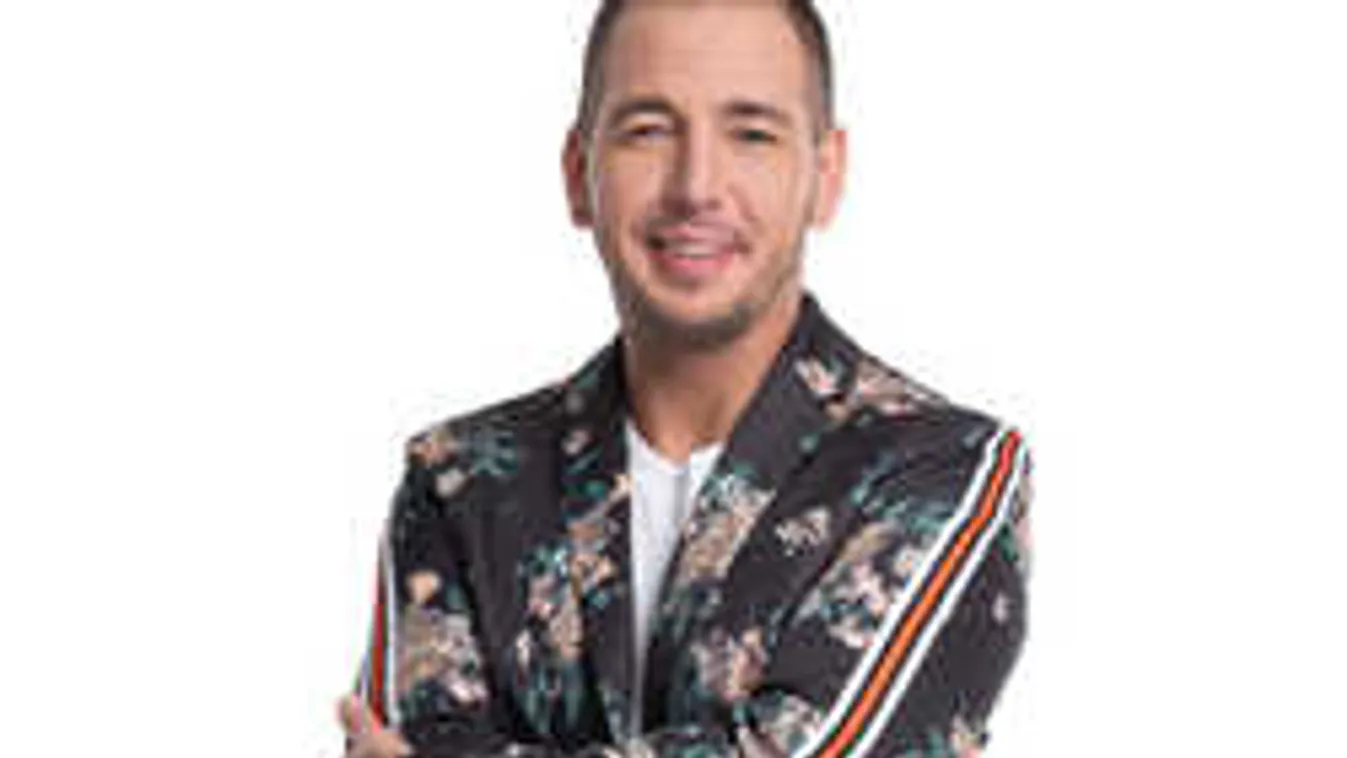 Kiborult a bili: Curtis trágár üzenetet küldött Majkának