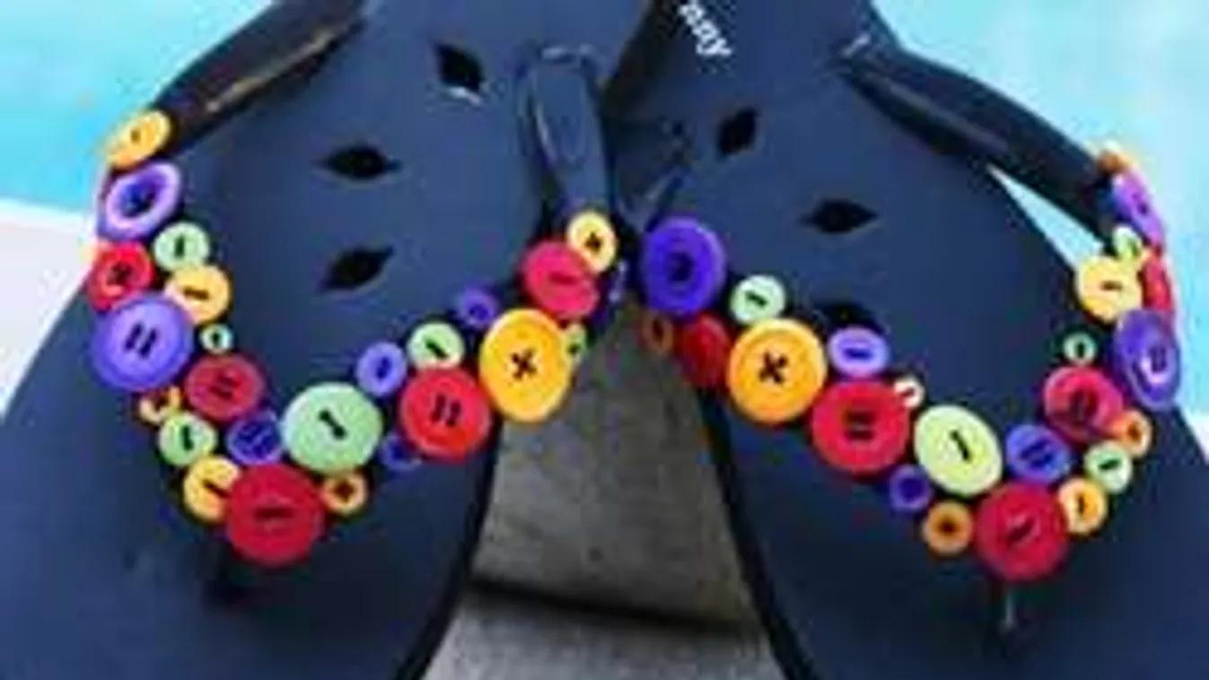 Így csinálj pár száz forintból fantasztikus papucsot!