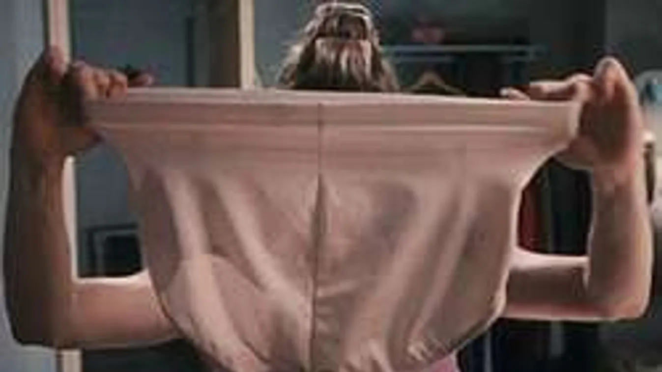 Csajok, figyelem: hódít a nagyibugyi!