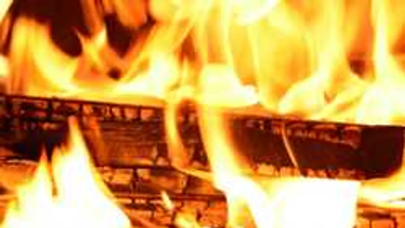 Halálos tűz Novajon, a méhész felesége kivetette magát az ablakon