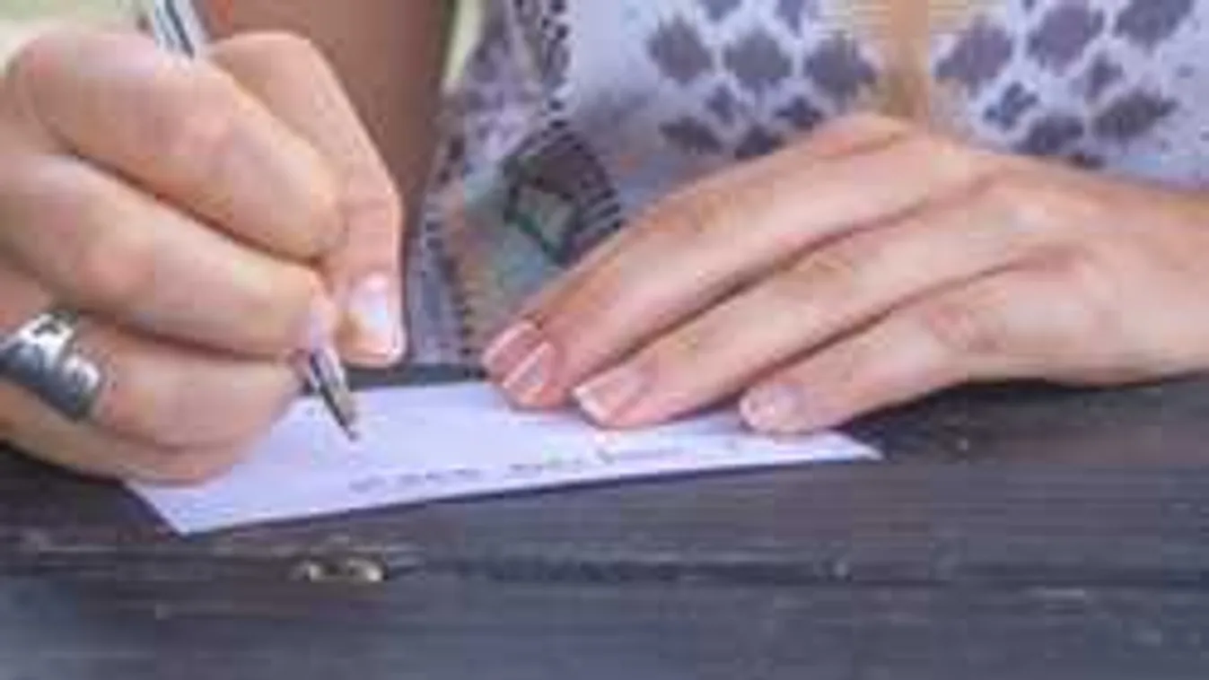 Lehetetlen helyesírási teszt: 10-ből 9 ember megbukik rajta