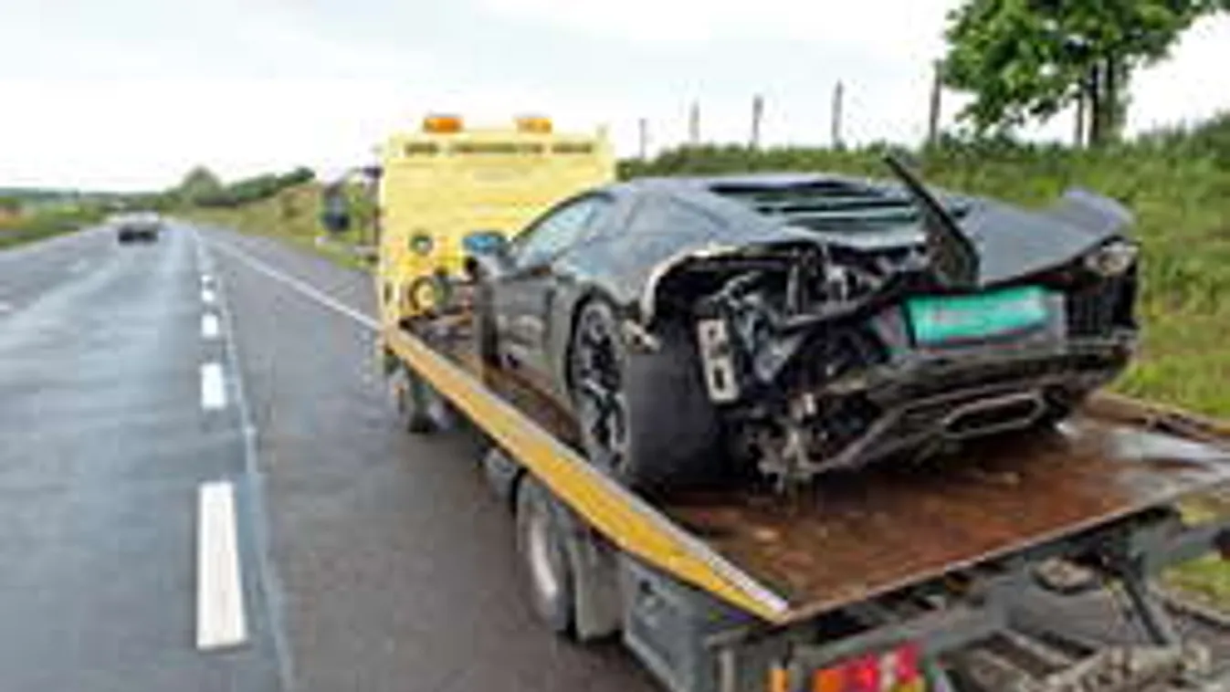 Dzsudzsák egy csapatban Maradonával, C. Ronaldóval és Rooneyval!