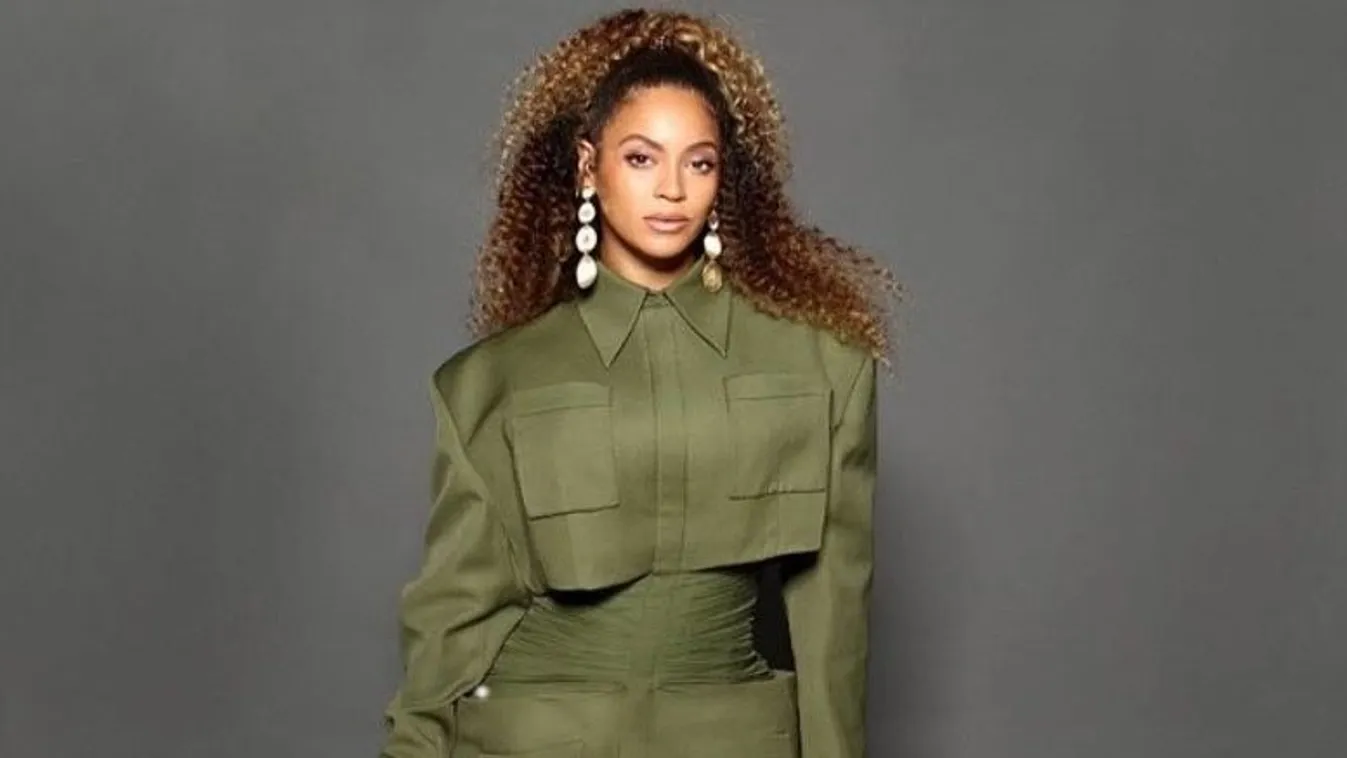 Celebrity Social Media Photos!