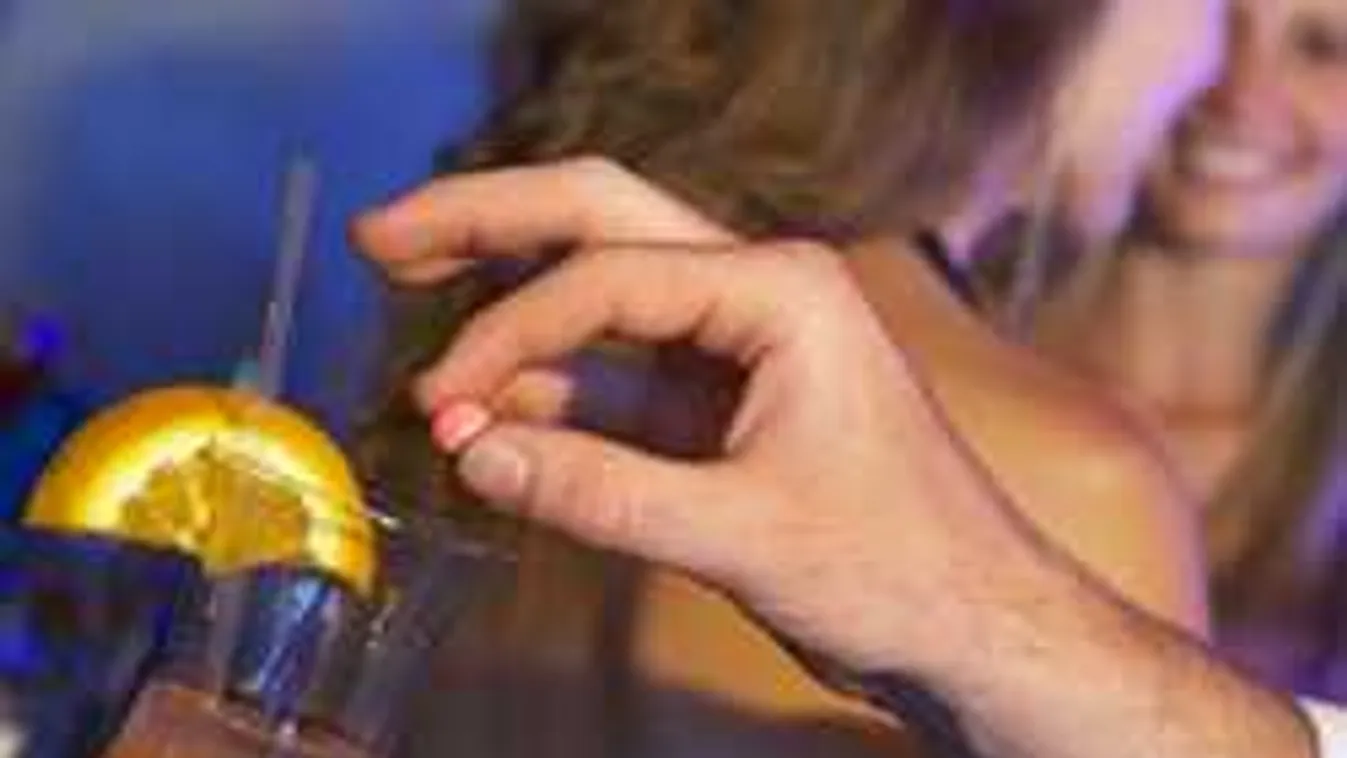 Minden 8. tini nyugtatóval issza az alkoholt