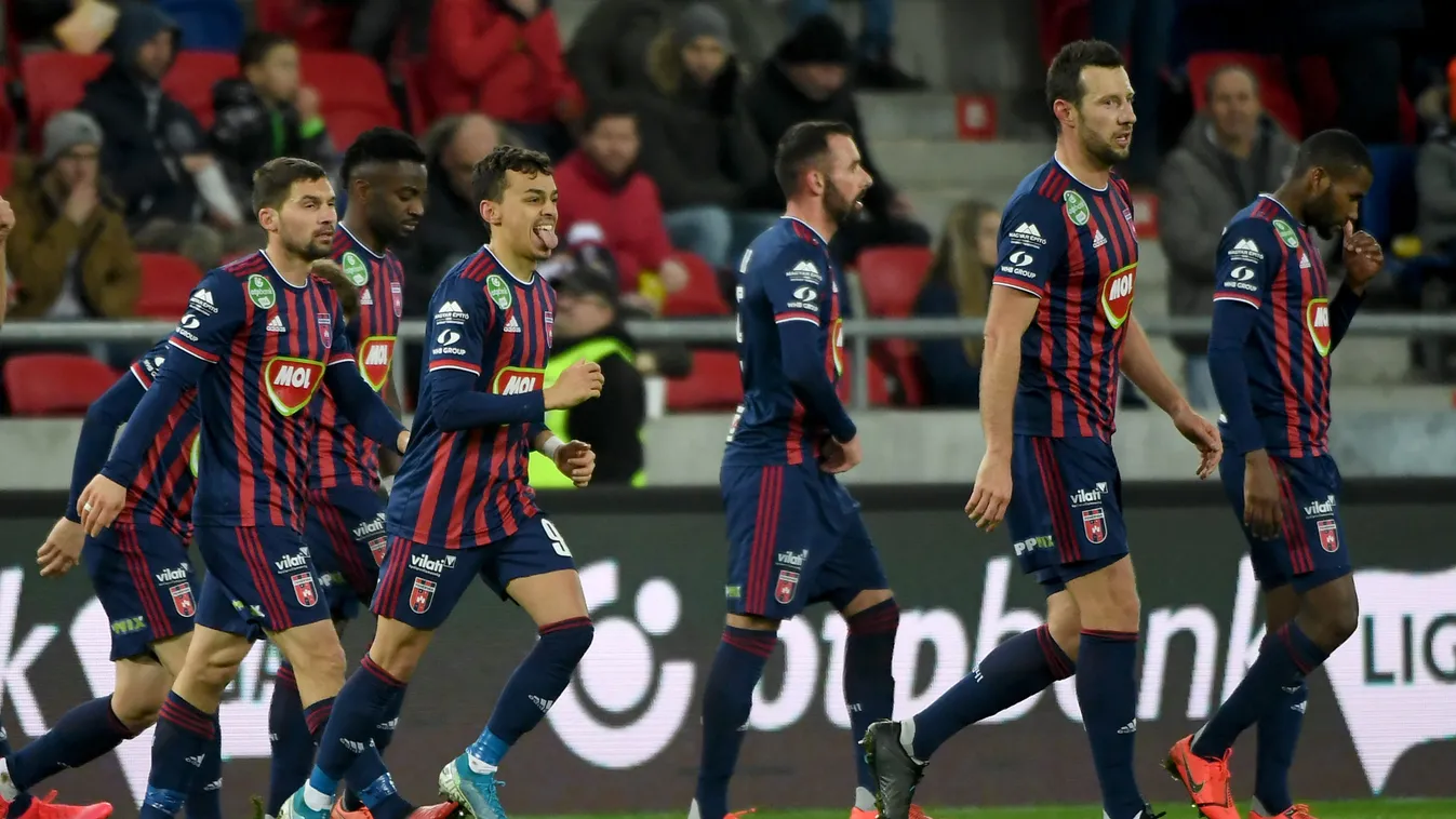 Bércsökkentés, ennyivel kapnak kevesebb fizetést a Vidi focistái