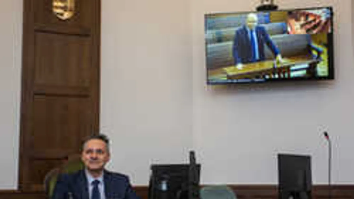 Változás a magyar bíróságokon - sok embert érinthet