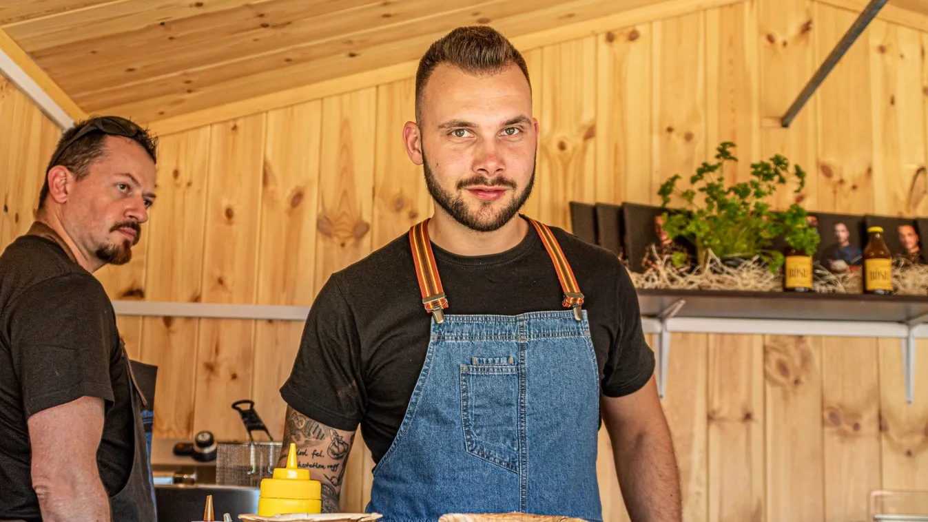 Tündéri apróságok: így cseperednek a magyar sztárséf ikrei