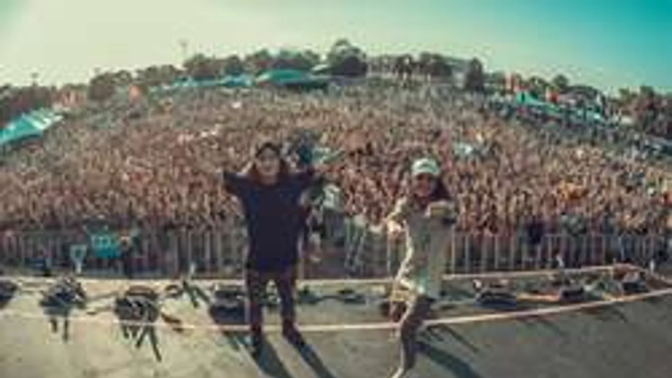 Döbbenetes részletek: Kidobták a bűnjelet a Balaton Sound öltözőjéből!