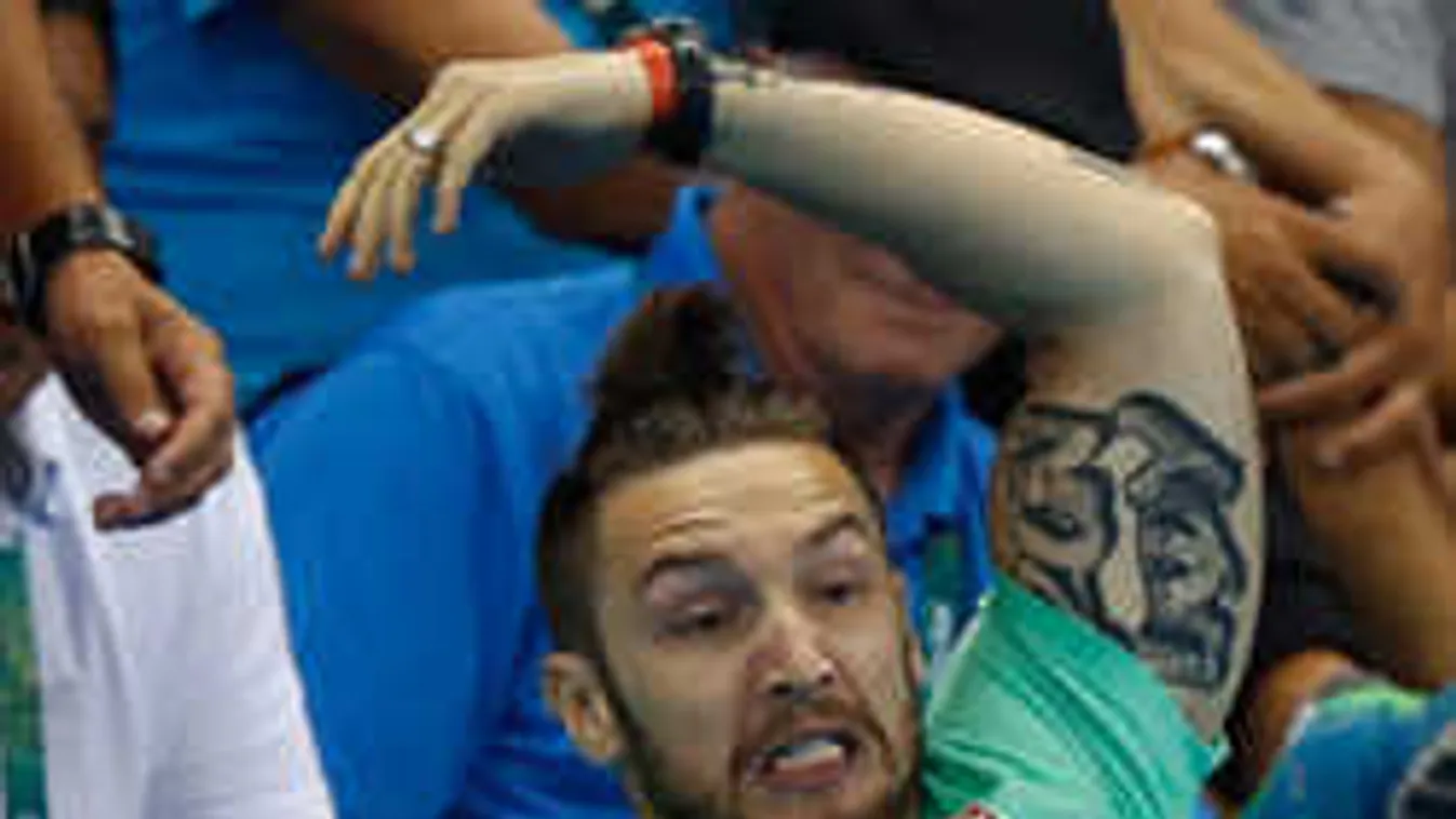 Nagy a baj, szakember segíthet az őrjöngő Tusupon