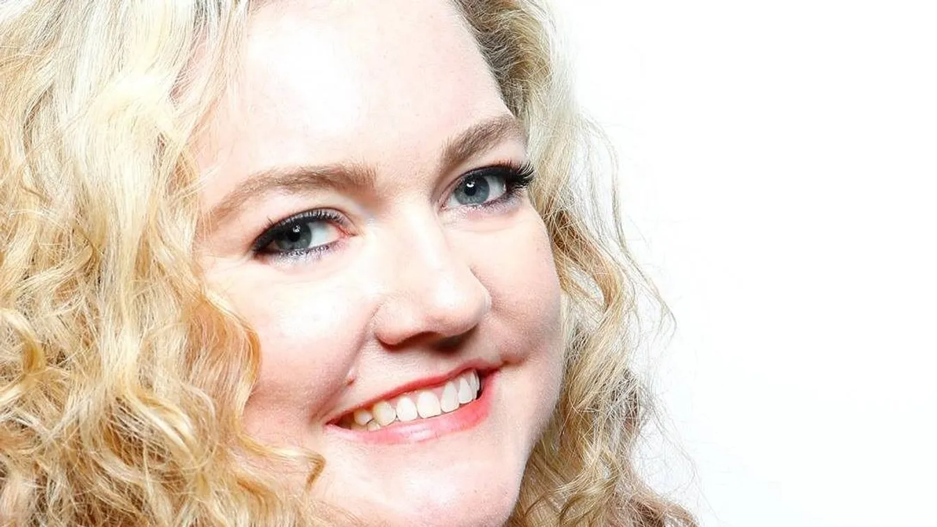 Bejelentette a világhírű művész: kettős tragédia miatt nem jön Budapestre