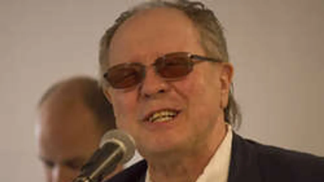 Õk kaptak idén Kossuth-díjat!