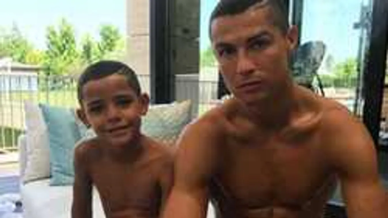 Tündéri fotó, végre együtt a Ronaldo-család