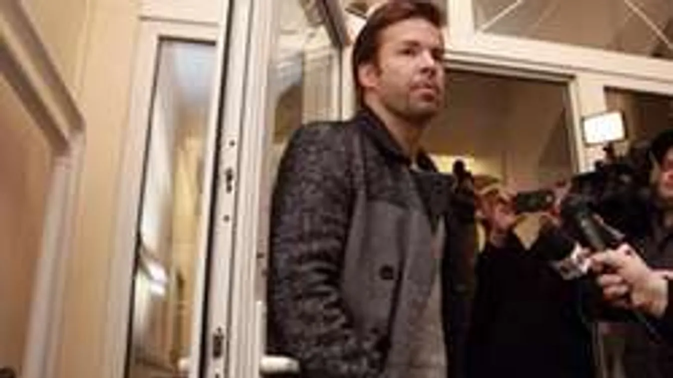 Botrány: Hajnalban, a ClassFM előtt fakadt ki Sebestyén Balázs!