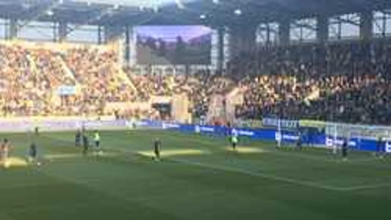 Csodás hangulat, tízezer magyar ünnepelt Dunaszerdahelyen