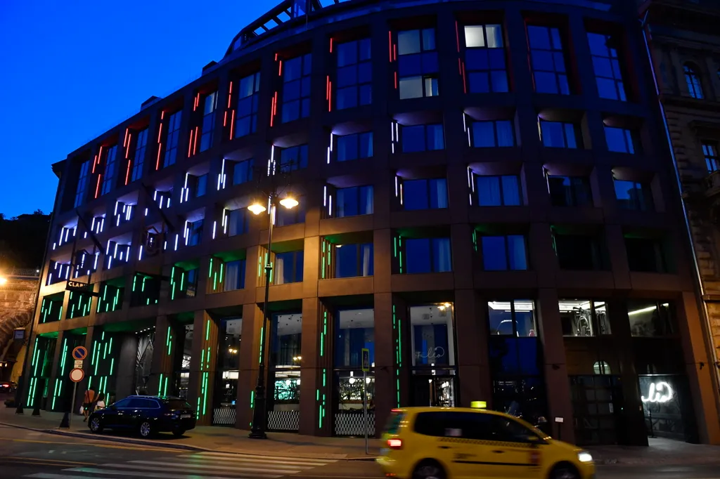 Clark Budapest Hotel