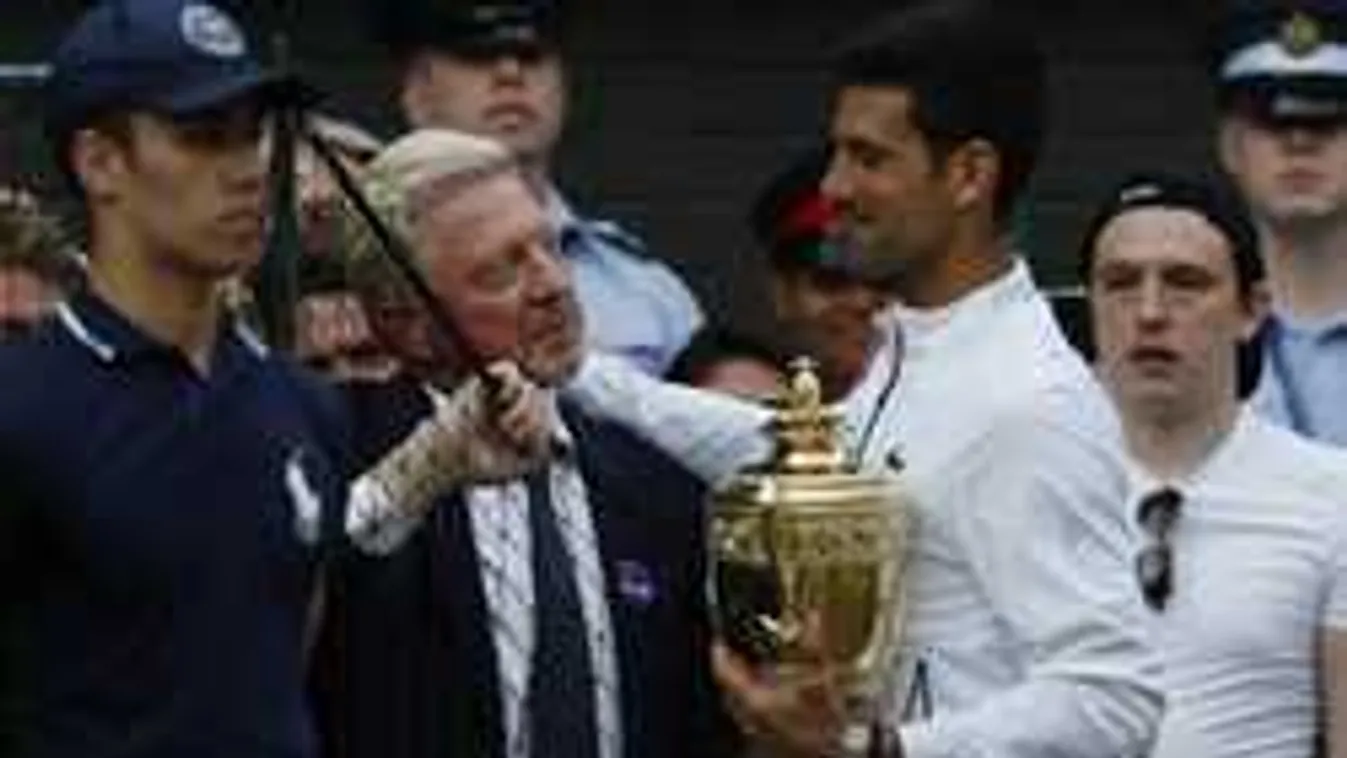 Áll a bál, beszólt a botrányhős világsztár a közönségnek