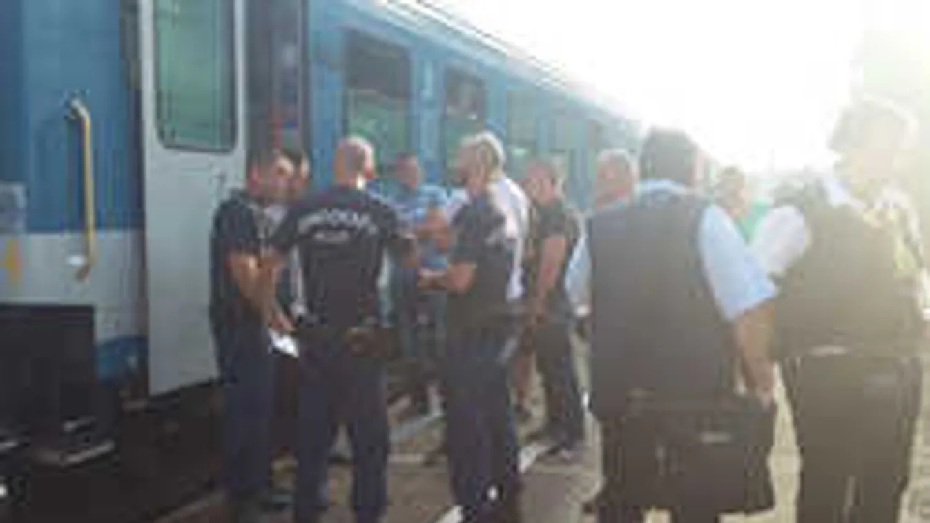 Kést rántott a kalauzra egy utas a Miskolcról Budapestre tartó vonaton