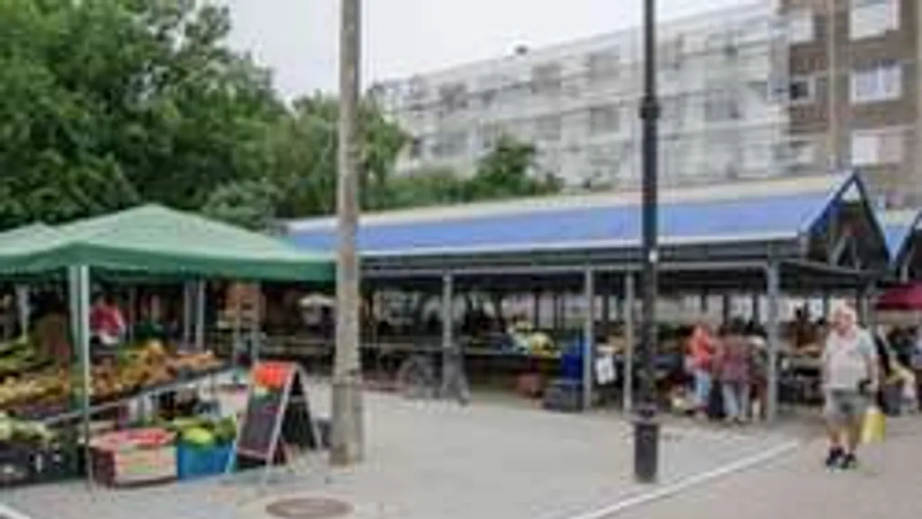 Megtalálták az eltűnt 8 évest a tiszaújvárosi piacon