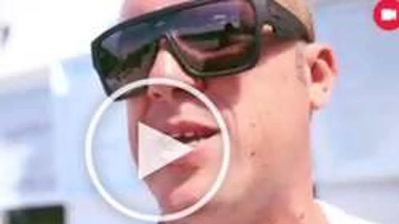 Kasza Tibi: gyerekkoromban sokat játszottam a kukival