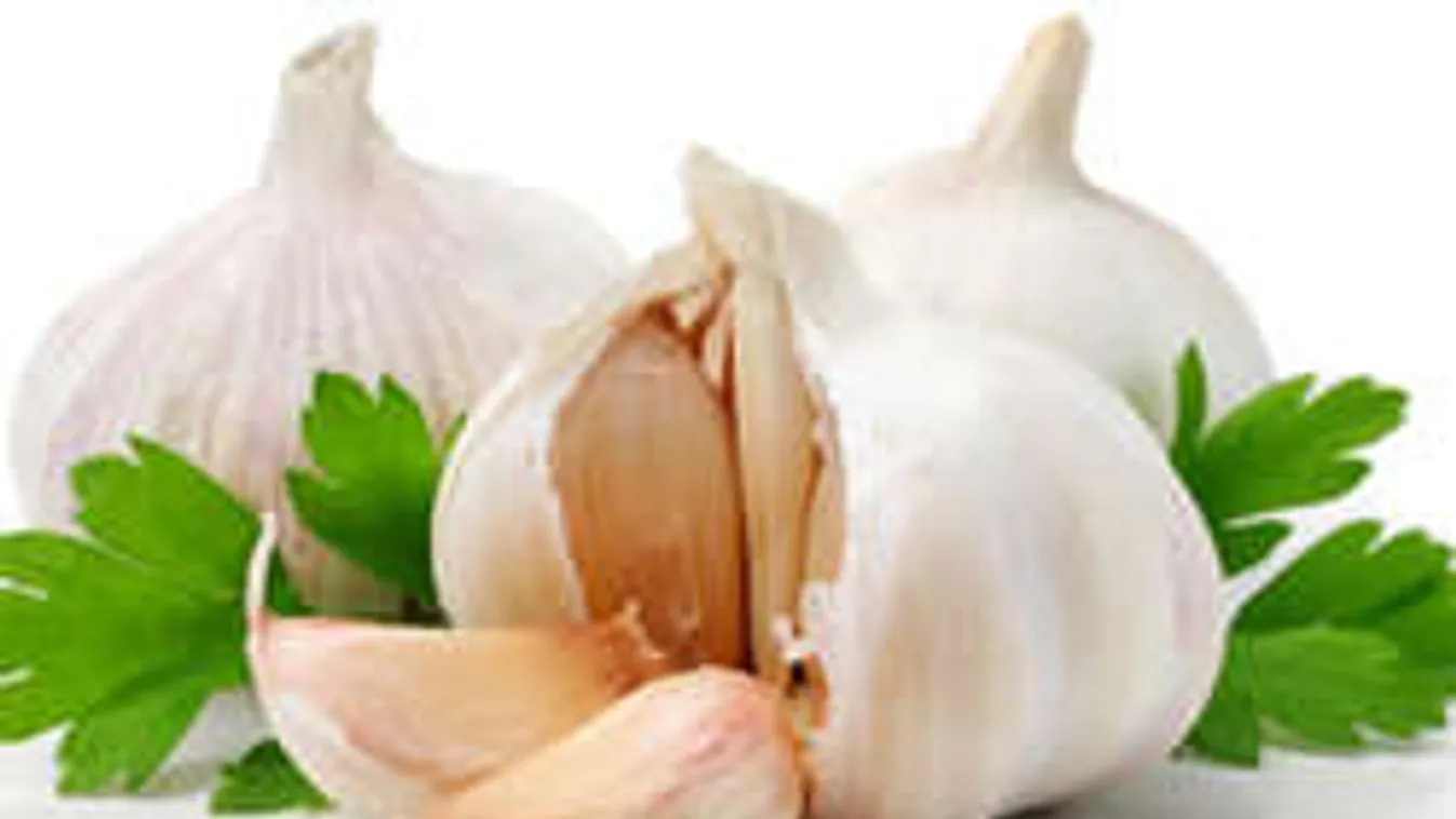 Ezért dugj fokhagymát a virágágyásba! Leesik az állad!