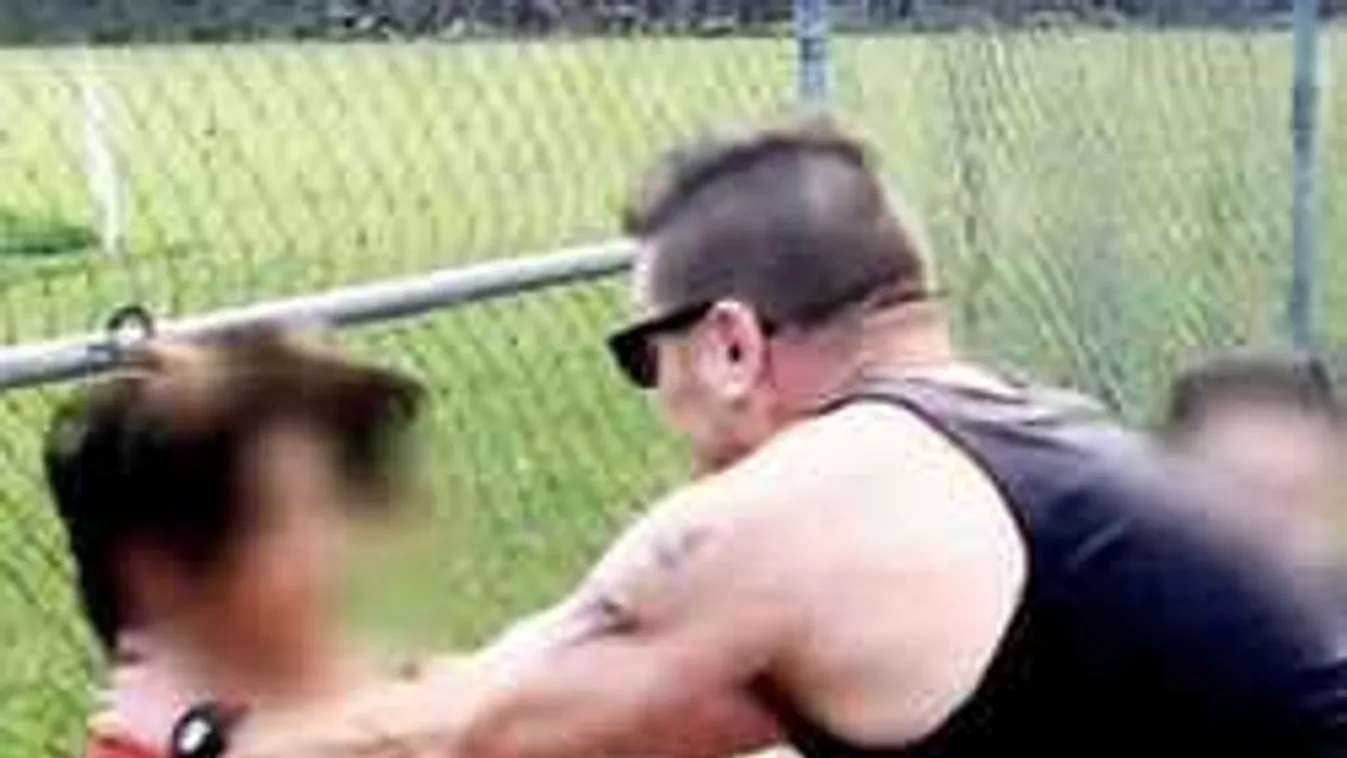 Összeverte a lányát gúnyoló fiút: Videóra vették