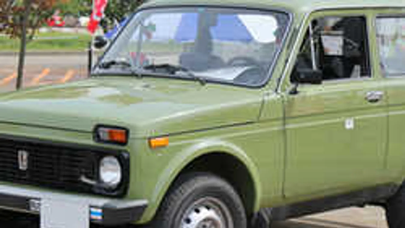 Szovjet csoda: Döbbenetes összegért kínálják eladásra ezt a Lada Nivát