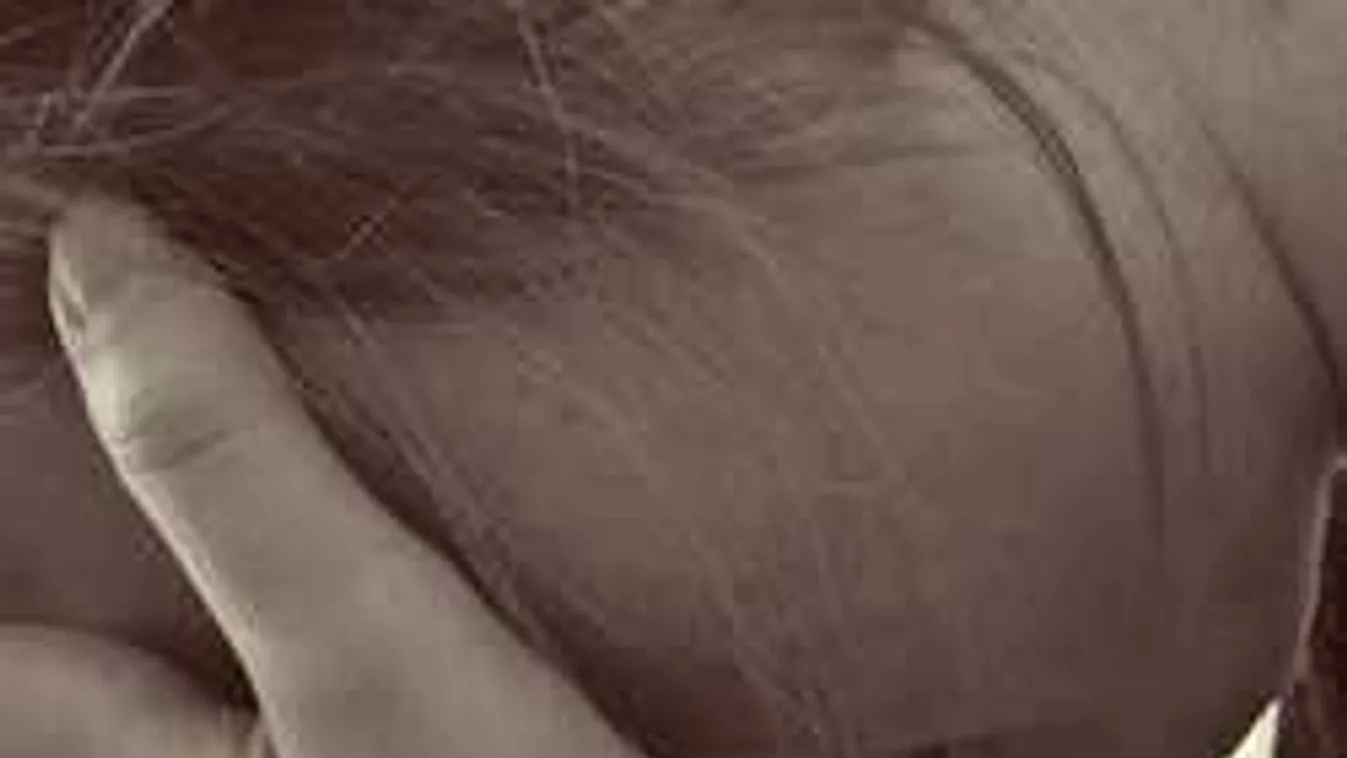 Egy parkban lett nemi erőszak áldozata a 13 éves lány