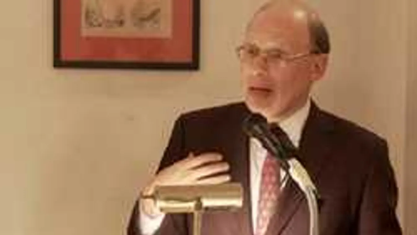 "A nyugat-európaiak fele Kelet-Európába fog költözni!"