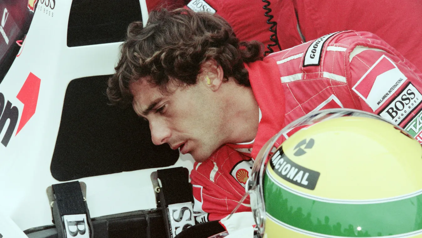 Fura pletyka terjed: Senna 27 éves trükkjét másolja Hamilton?