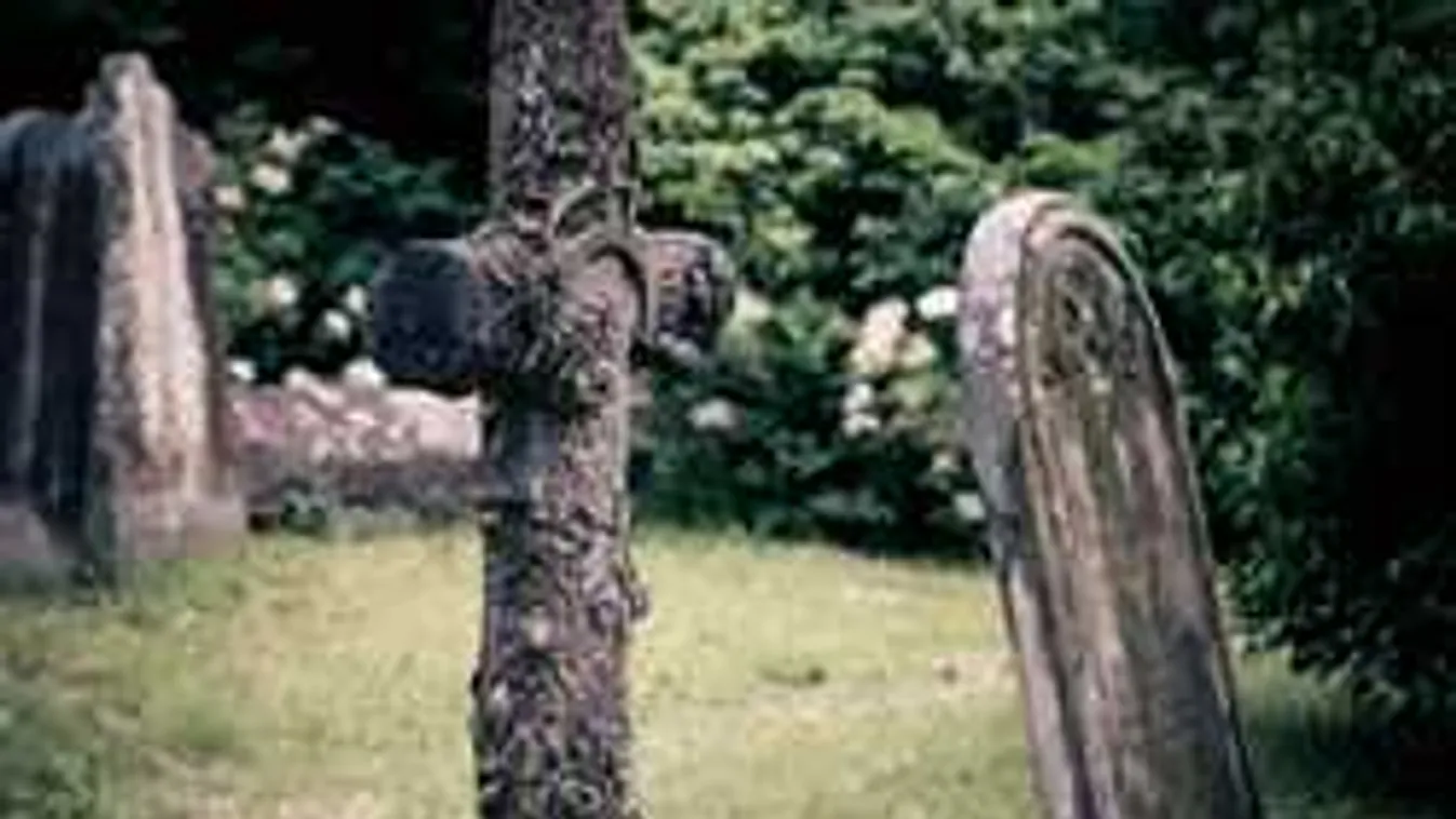 Hátborzongató, váratlanul hazatért családjához az eltemetett férfi