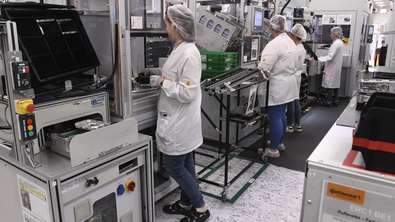 Szinte teljesen újraindult az európai autóipar