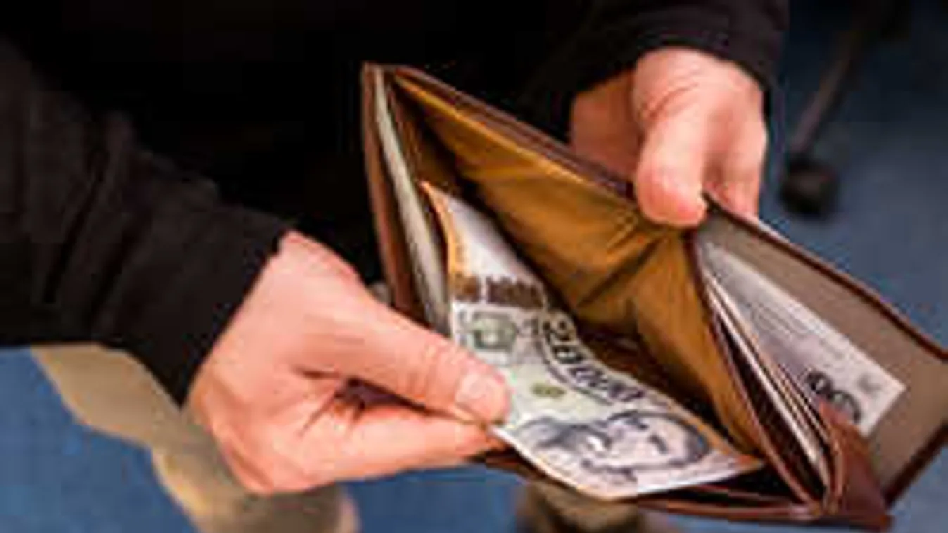 Mától érkezik a nyugdíjprémium