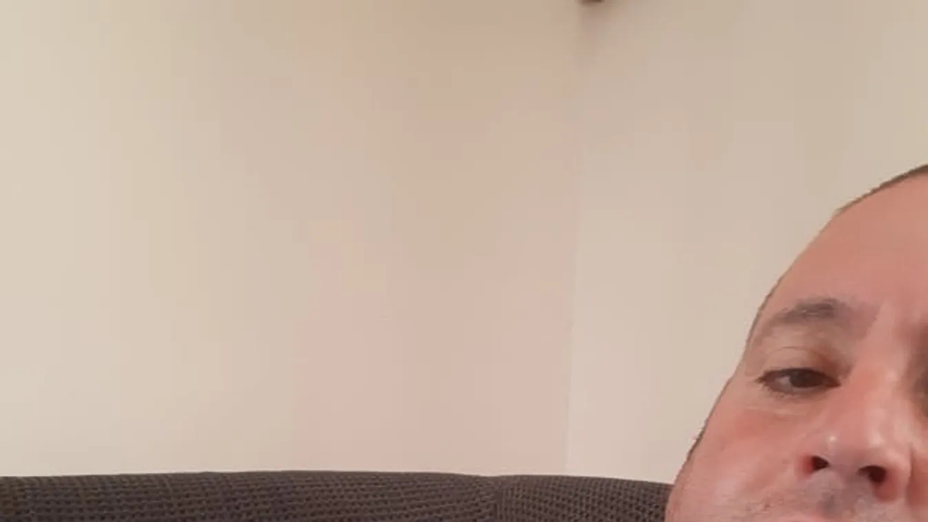 „Próbáljuk a lelket tartani egymásban„ – Covid-intenzív osztályon küzd az életéért a magyar anya