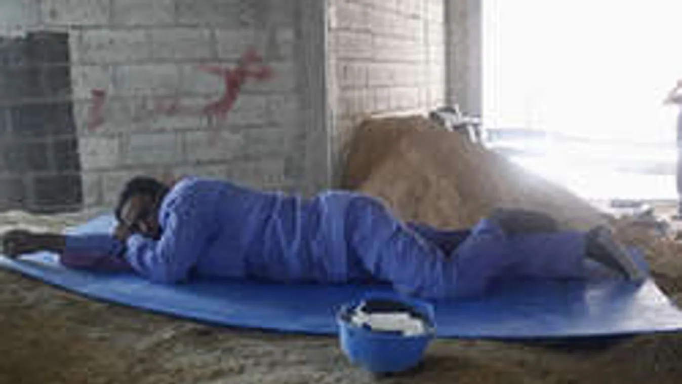 A borzalom folytatódik: rejtélyes tragédia a vb-stadionban