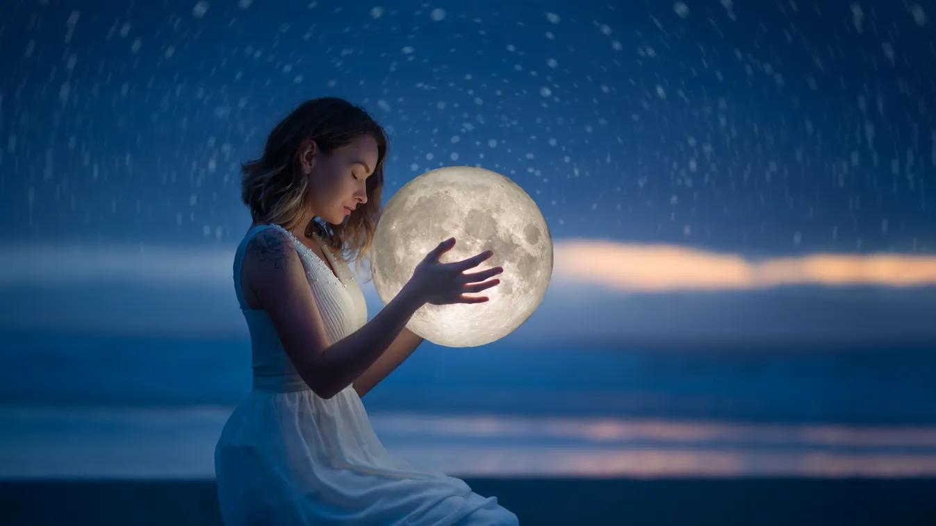 Delicate,Photography,,Astrology,,Women's,Magic.,Beautiful,Attractive,Girl,On,A