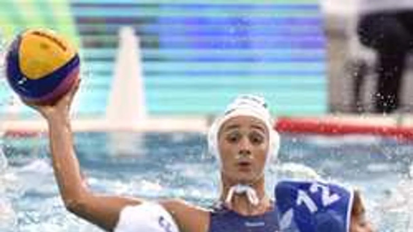 Felrobbant a Hajós uszoda, csodát tettek a magyarok