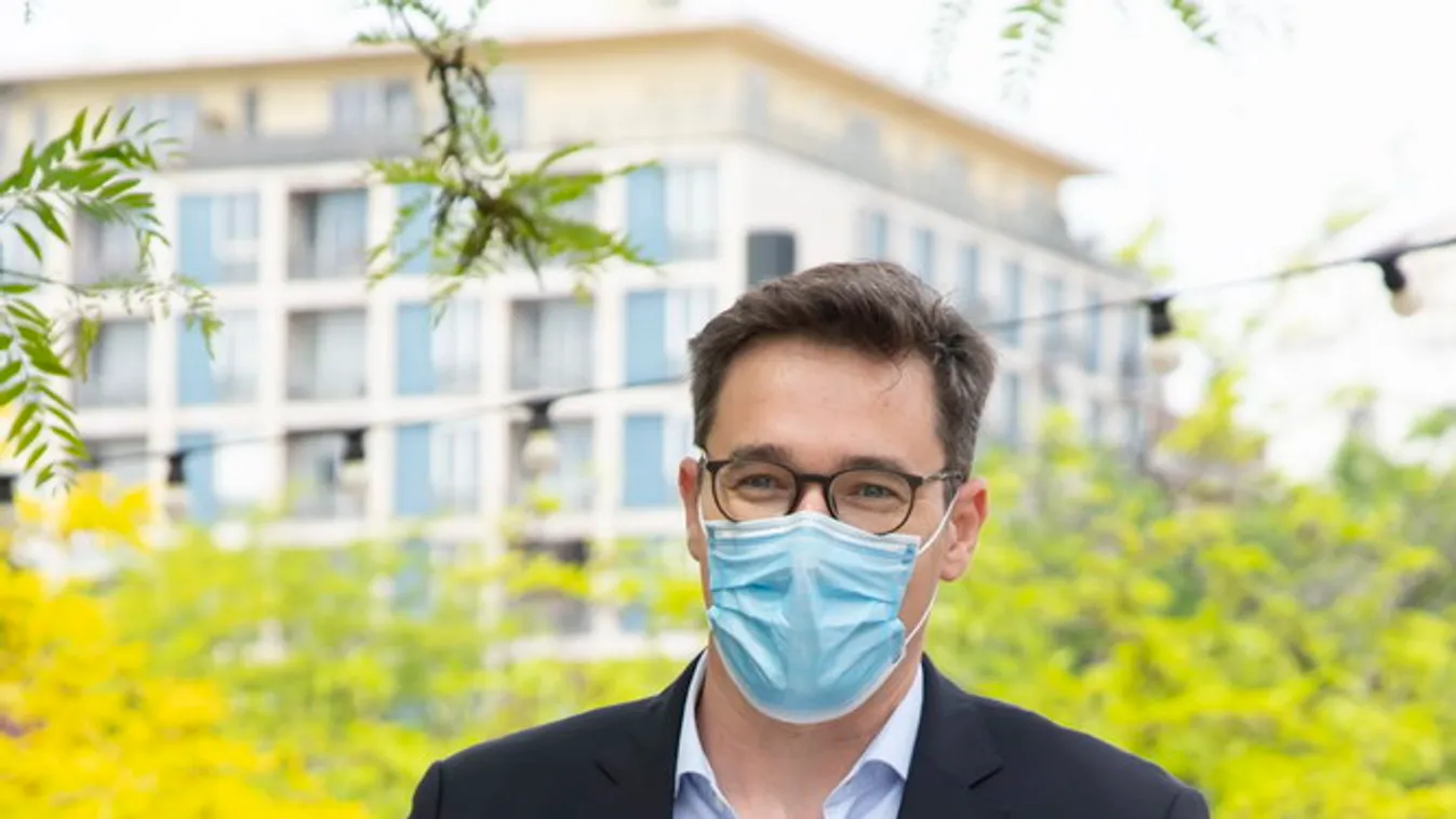 Maszkmutyi a budapesti Városházán: Parfüm- és autókereskedőhöz vándorolt a járványkezelésre kapott Soros-adomány