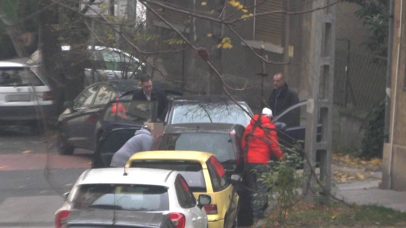 Karácsony megint lebukott, mindennap autó megy érte – Videó