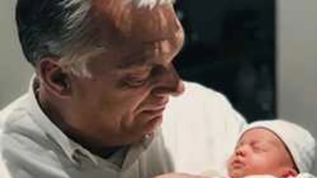 8 napos cukiságbombát robbantott a miniszterelnök