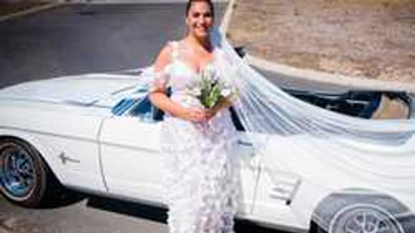 Képekben a titkos esküvő: Így ment férjhez a magyar világsztár