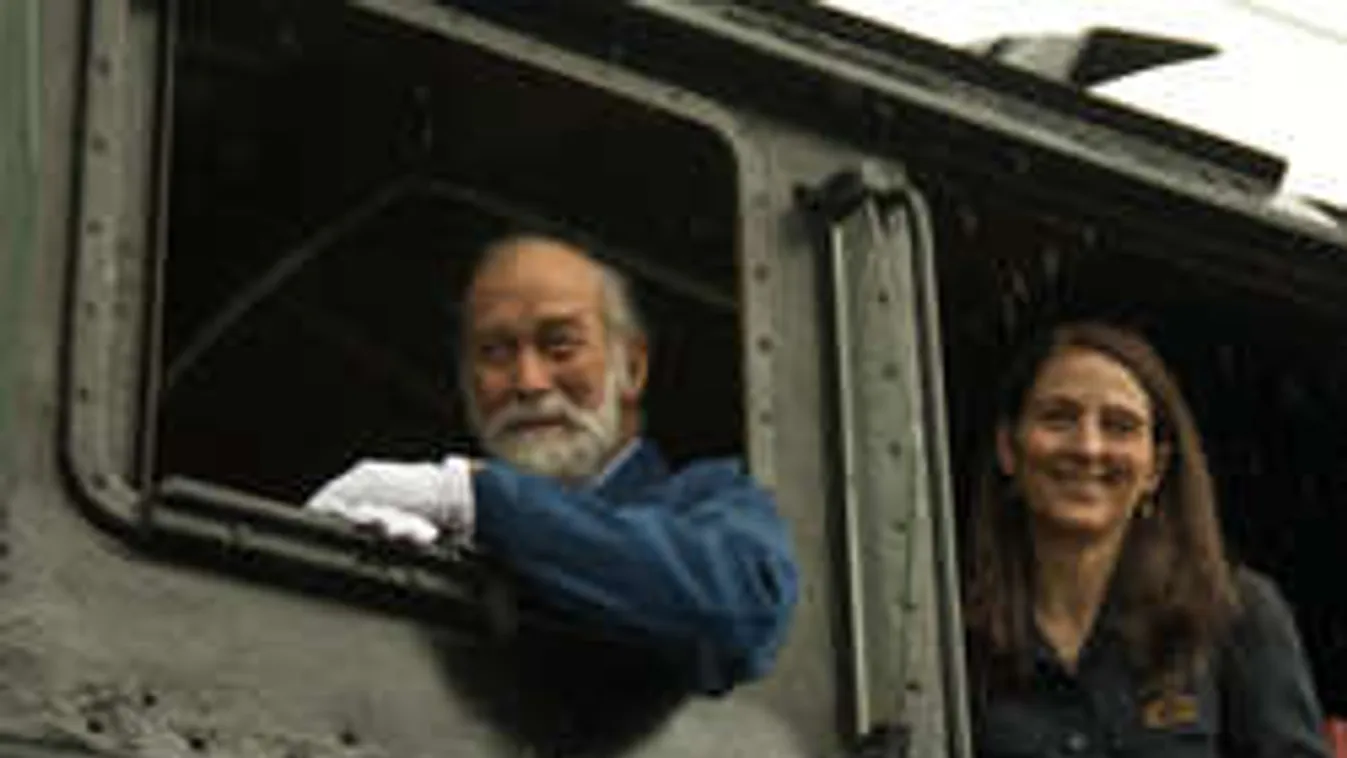 Eltitkolt szenzáció: Titokban  Budapesten járt a brit koronaherceg! Az orosz cár közeli rokona!