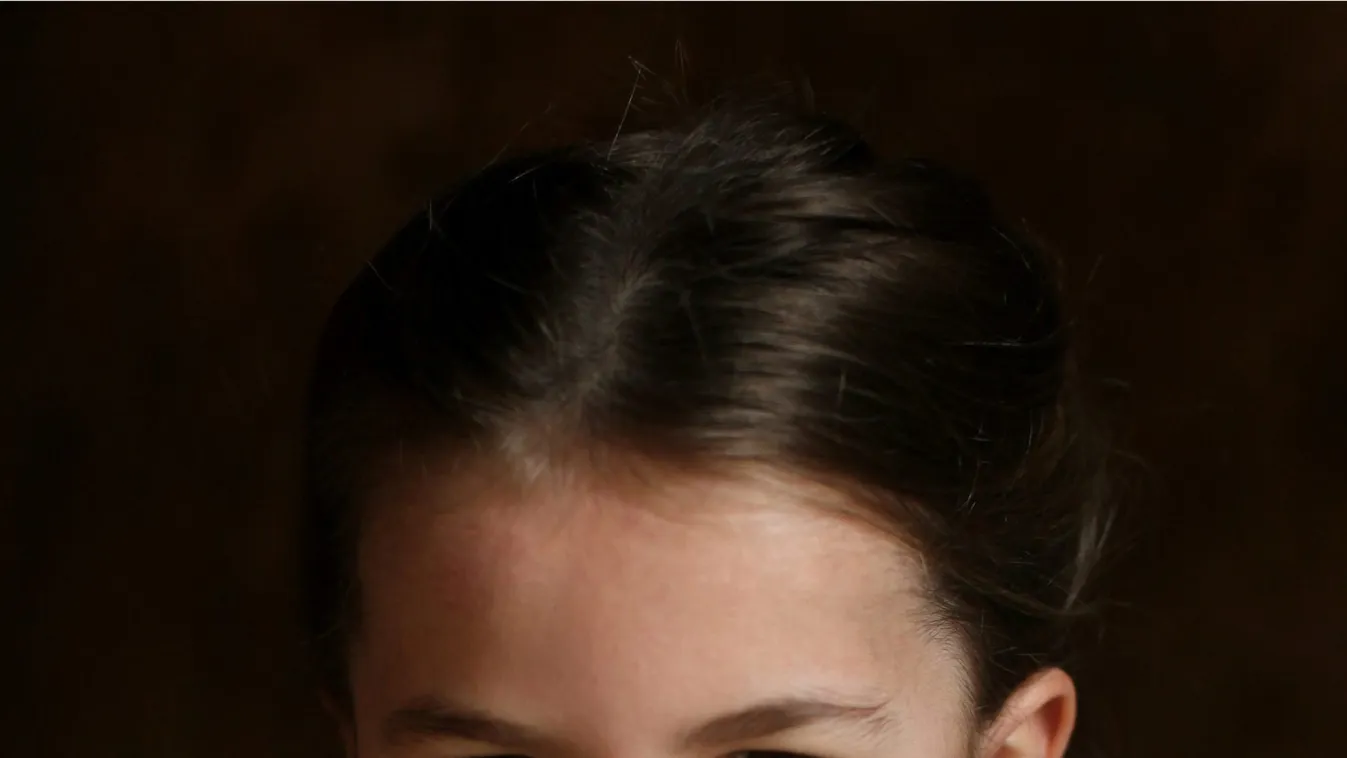 Nem megy vissza az iskolába Charlotte hercegnő, otthon marad a testvéreivel