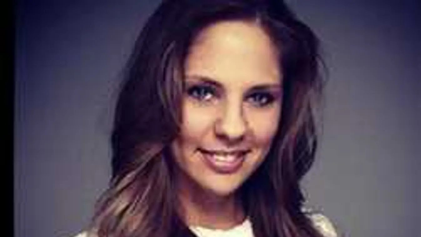 Egzotikus szigetre repítette párja a szexi magyar sztárt