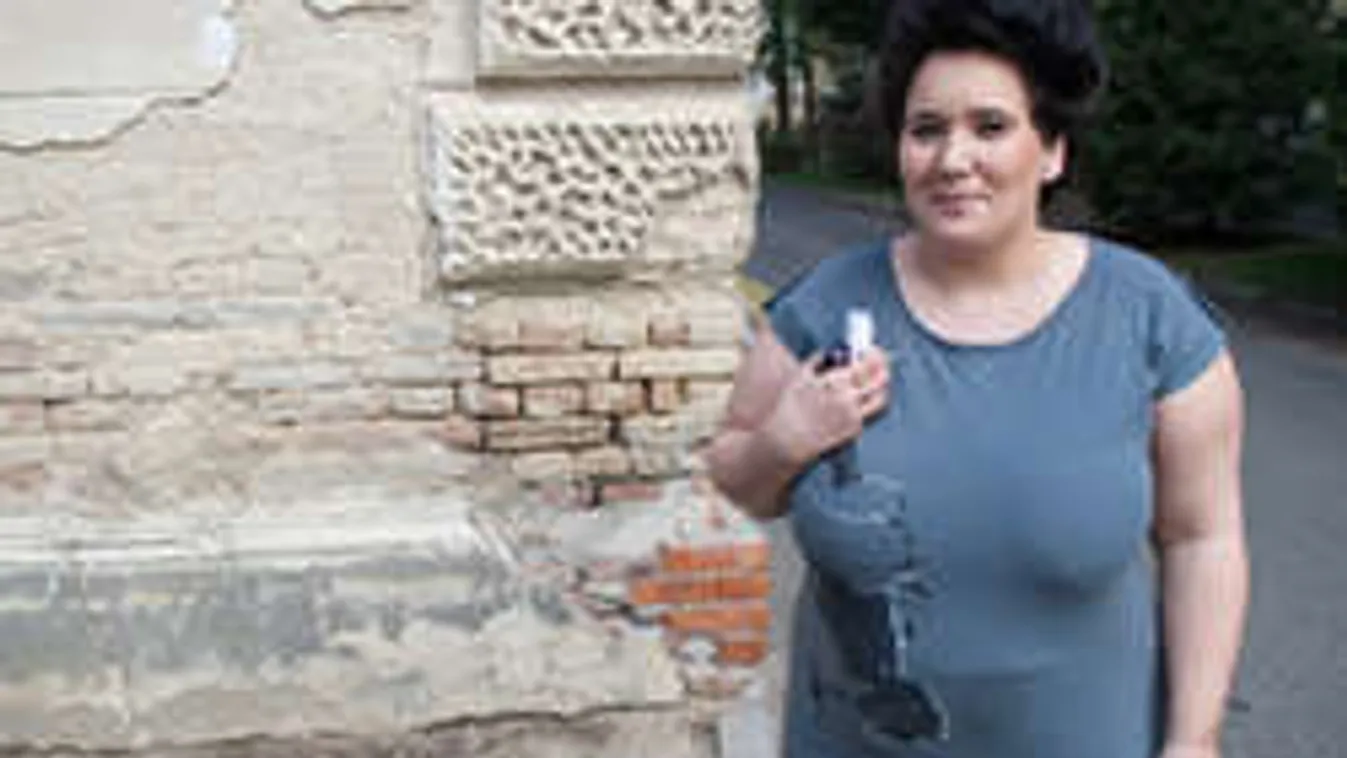 Így viseli a pszichiátriát a visszaeső BB Évi