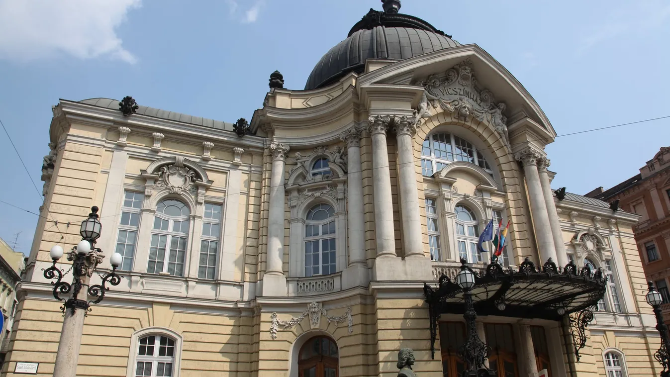 Szomorú hírt közölt a Vígszínház: koronavírusos színész miatt elmaradnak az előadások