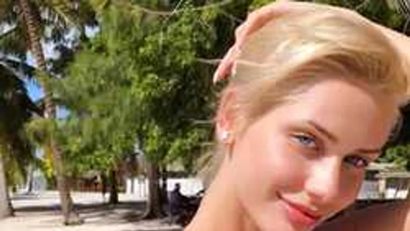 Igazi bombázóval erősödött a Ferencváros szurkolótábora