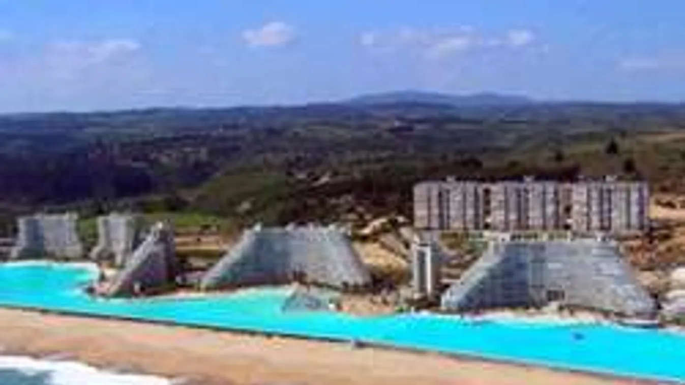 Csobbannál a világ legnagyobb medencéjében? Nem hiszed el mekkora!