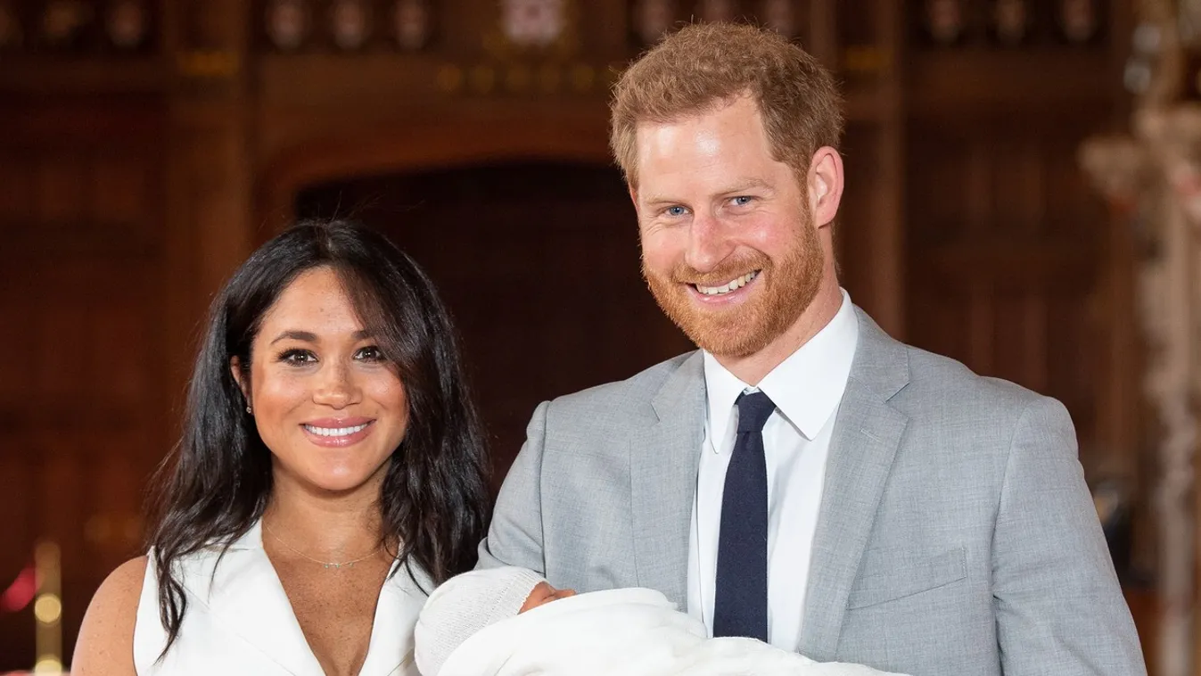 Harry and Meghan present Baby Sussex